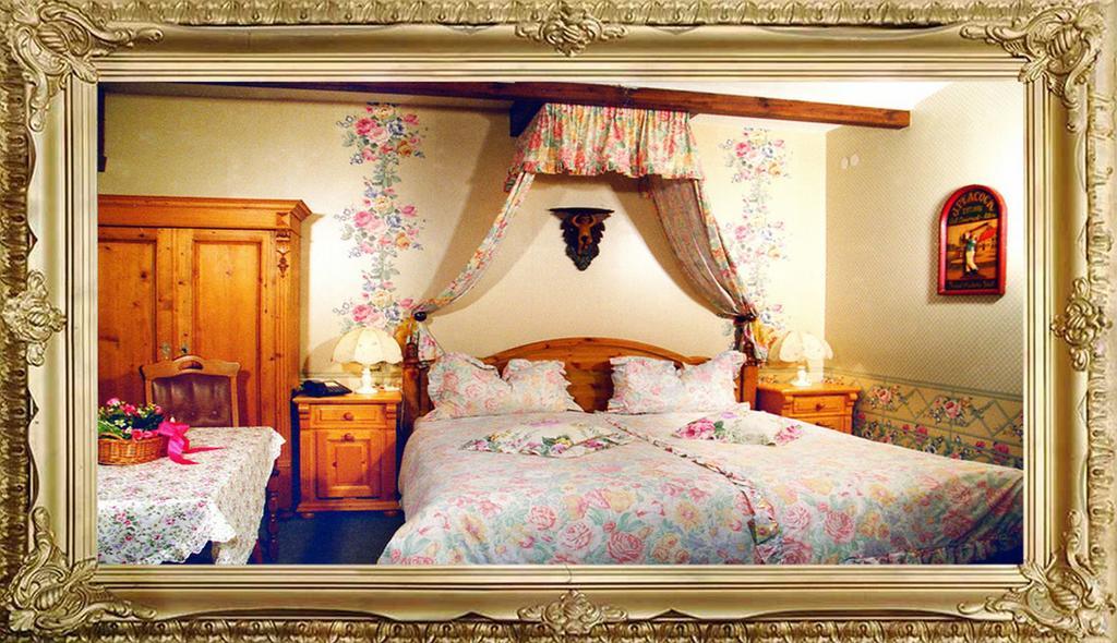 Landhaus Hotel Romantik Gotha Chambre photo